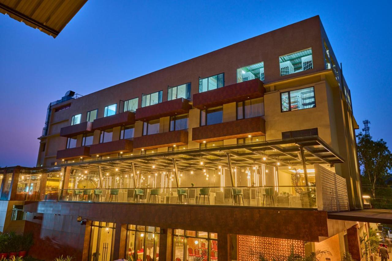 Hotel Borail View Regency Silchar Zewnętrze zdjęcie
